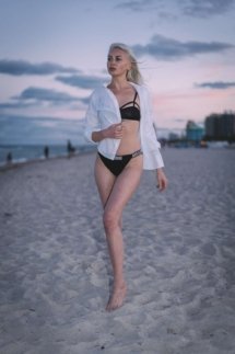 Karyna Bielik sexy model